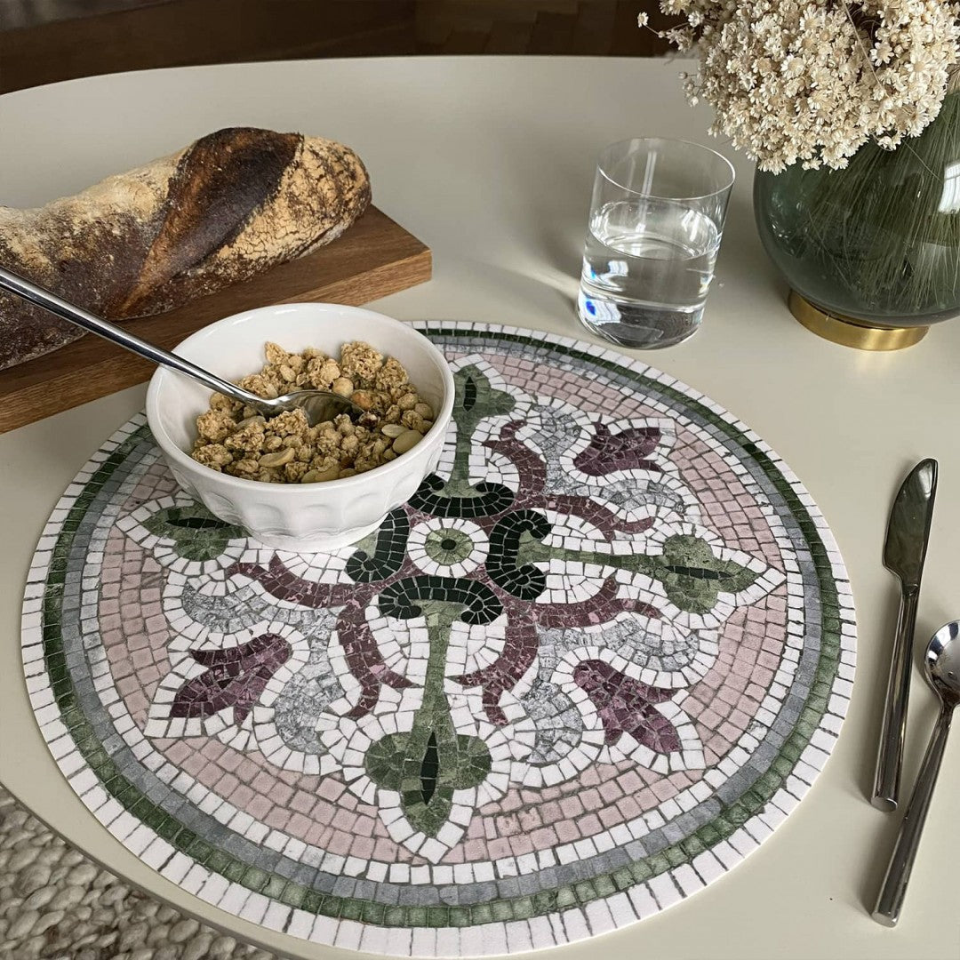 Round Mosaic vinyl placemat Flora