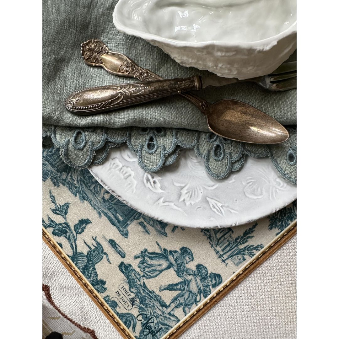 Toile de Jouy pattern vinyl placemat - Blue